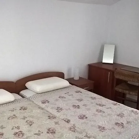 Marina Apartment *